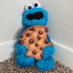 A toy Cookie Monster battery operated